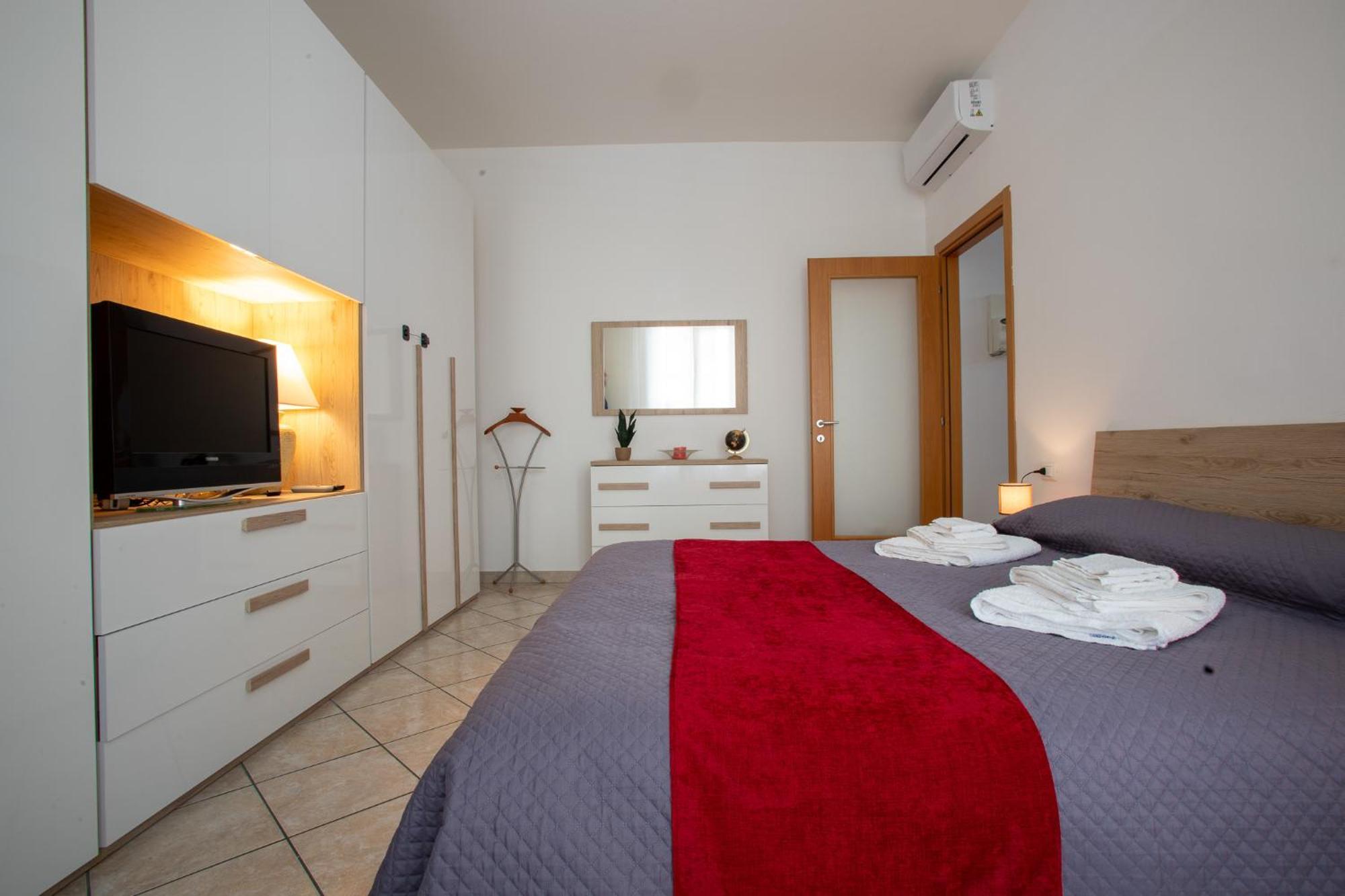 Ilaria House Apartment โกโม ภายนอก รูปภาพ